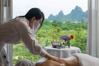 Guilin Village Creek Inn--Fee pick up service over three nights - 5