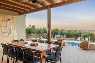 Villa Luna, 5 bedrooms, Private Pool, Hot Tub, Garden - 0