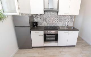 Apartments Delfin - Prvić Šepurine - 4