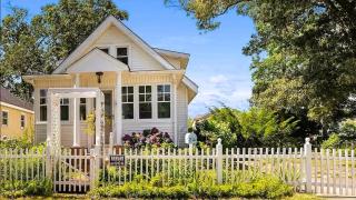 Villas Cottage By The Bay - Villas - 0