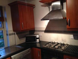 2 Bedroom Apartment in Broughton, Milton Keynes - Broughton - 2