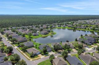 Spacious 4bed and baths Villa Near JAX Airport Beaches and Restaurants - 4