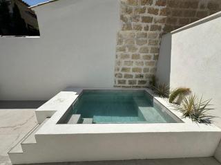 27 côté remparts - Aigues-Mortes - 7