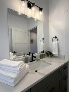 Spacious Accessible Ground Floor Getaway A101 - Juneau - 3