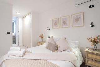 Prime Location In Las Condes Ideal For 3 - Santiago - 9