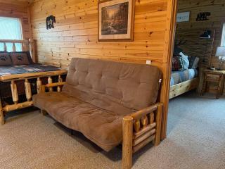 Perfect Getaway Cabin Near Lake Mille Lacs - Garrison - 8