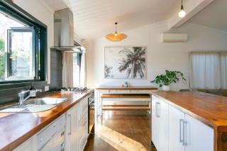 Walnut Cottage - Private Outdoor Spa Pool - 7