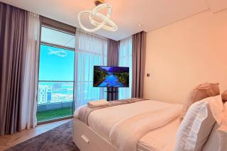 Seaview White 1Br Balcony - Manama - 0