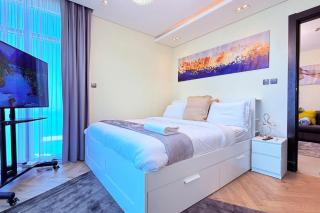 Seaview White 1Br Balcony - Manama - 9