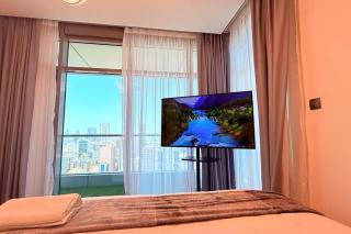 Seaview White 1Br Balcony - Manama - 7