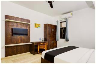HOTEL NIRVANA PALACE Near Shri Mahakaleshwar Jyotirlinga Temple - BEST HOTEL - Ujjain - 2