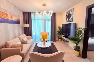 Penthouse 75 inch TV Sea View - Manama - 0