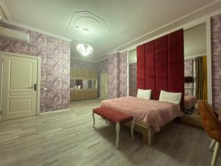 Roots Apart Hotel - Baku - 2