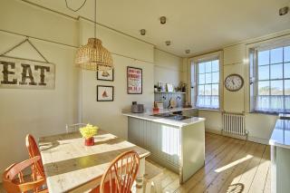 Captains Cottage - 5