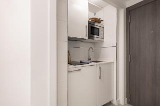 1 bedroom 1 bathroom furnished - Recoletos - modern functional - MintyStay - Madrid - 3