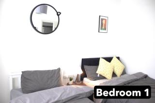 Double ground floor room near shop and metro station - Londres - 0