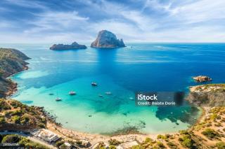 Oceanfront Retreat in Sant Josep de sa Talaia with Shared Pool - Sant Josep de sa Talaia - 3