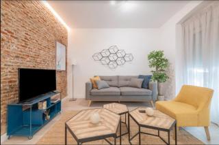 Bright and modern- 2 bedrooms 1bathroom- MintyStay - Bocángel - Madrid - 0