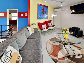 Retro Lake Landing - McHenry - 3