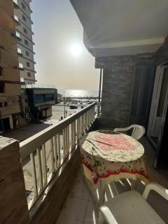 شقة العصافرة علي البحر برج سماء الاسكندرية - Alexandria - 0
