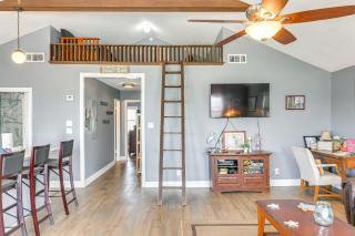 Walk to Beach Family Getaway By San Luis Pass! - Red Fish Cove - 6