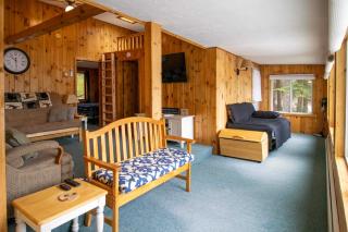 Lakefront Home with Seasonal Dock in Limerick! - Limerick - 6
