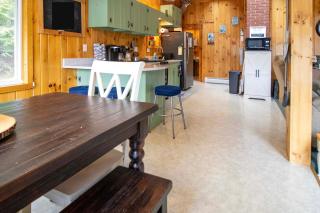 Lakefront Home with Seasonal Dock in Limerick! - Limerick - 2