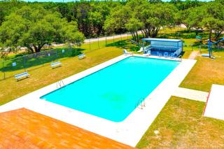 Tequila Sunrise hot tub lake view firepit pool - Canyon Lake - 7