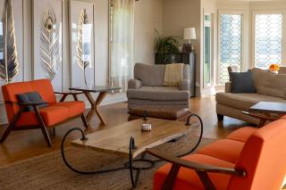 Riverfront Gem with Fire Pit in Eden - Eden - 7