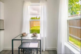 The Divine 3 - Townhome with AC, WiFi in Beautiful Houston - Houston - 8