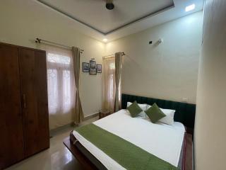 A 2 bhk bunglaow with lawn in the heart of Siliguri - Siliguri - 7