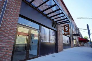 New Loft 3 min to Local hospitals Sleeps 4 - 1