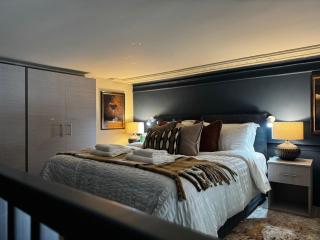Manhattan-Style Chic Loft, Sleeps 5, Heart of Leeds - Central Station - 5