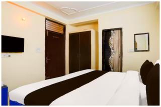HOTEL NAMAH STAY Near Shri Mahakaleshwar Jyotirlinga Temple - Best Hotel - Ujjain - 0