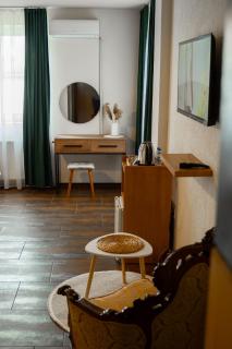 Bujtina Podguri Authentic Stay with Breakfast and Parking - Peja - 5