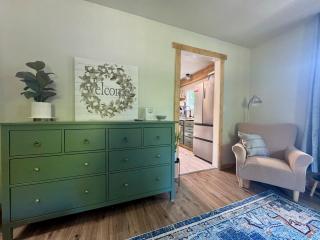 Harbor Hideaway - Port Orchard - 8