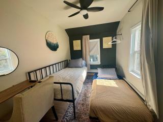 Harbor Hideaway - Port Orchard - 5