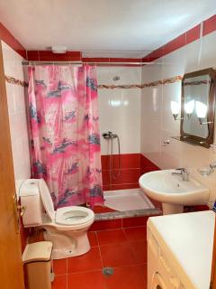 SeaView Apartment - Sarandë - 2