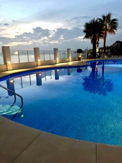 Beachfront Penthouse Apartment with Large Terrace and Breathtaking Sea Views close to Marbella Spain - Mijas - 8
