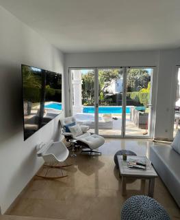 Luxurious Sea View Villa, 3 Bedrooms Marbella - Marbella - 2