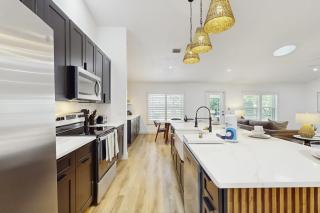 Starlight Shores - Melbourne - 1