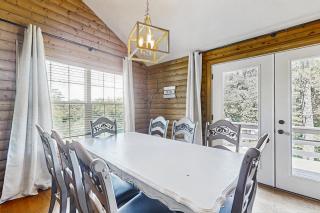 Beaver Lake Pool House - Rogers - 3