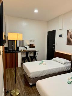 Yuhum Bed & Breakfast - Bacolod - 5