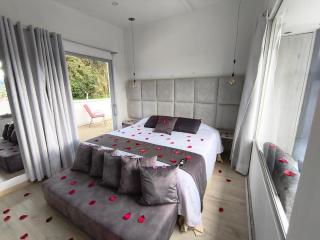Mirador samsara Penthouse con Jacuzzi al aire libre,piso completo - La Calera - 9