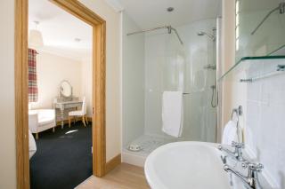 Tregenna Licenced Bed & Breakfast - 2