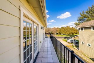 Upstay East Austin Retreat w Yard - 5min to Downtown - Austin - 4