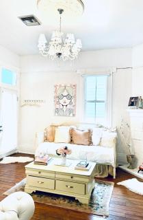 3BR Parisian Penthouse sleeps 5 w Balcony on Streetcar!! - New Orleans - 0
