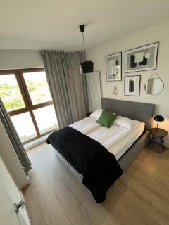 Central, quiet, modern apartment with great view - Poznań - 0