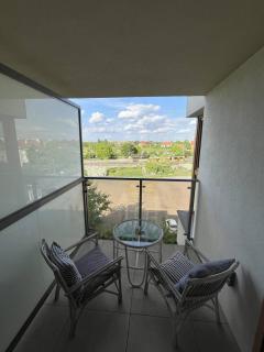 Central, quiet, modern apartment with great view - Poznań - 6