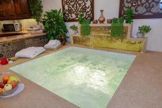 Sultana DT Cairo Hot Tub Retreat - Il Cairo - 7
